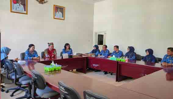 Disbun Terima Kunjungan Kepala BPS Kalteng