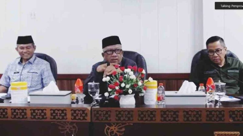 Plt Sekda Prov Kalteng Pimpin Rakor Pelaksanaan Program Makan Bergizi Gratis