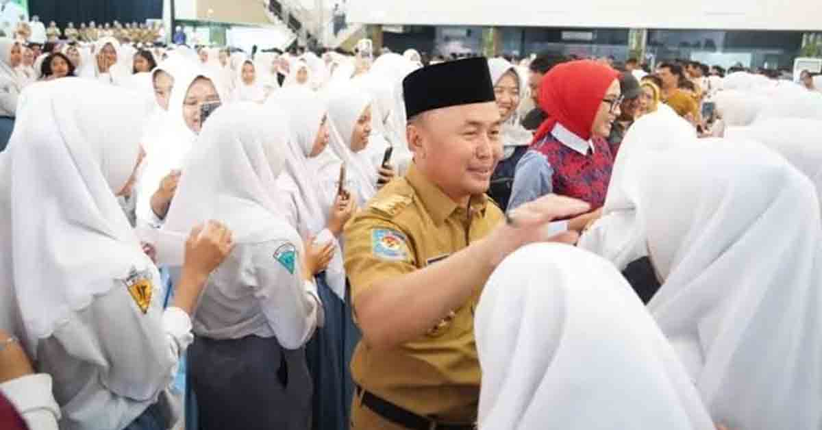 Tingkatkan Kualitas Pendidikan dan Kesehatan, Gubernur Kalteng Alokasikan Rp485 Miliar Untuk Program MBG, Program Sekolah Gratis dan Program Kuliah Gratis