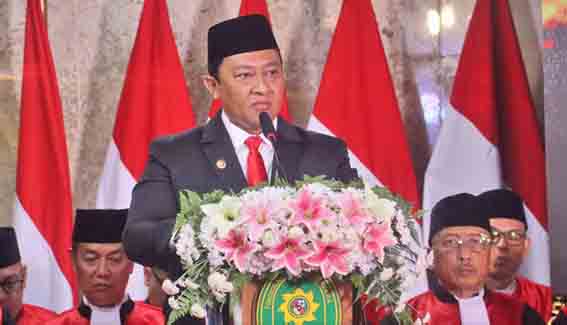 Hadiri Sidang Pleno, Wagub Apresiasi Komitmen dan Kerja Keras Ketua Pengadilan Tinggi Palangka Raya Beserta Jajaran