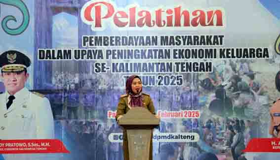 Dalam Upaya Peningkatan Ekonomi Keluarga, Dinas PMD Kalteng Gelar Pelatihan