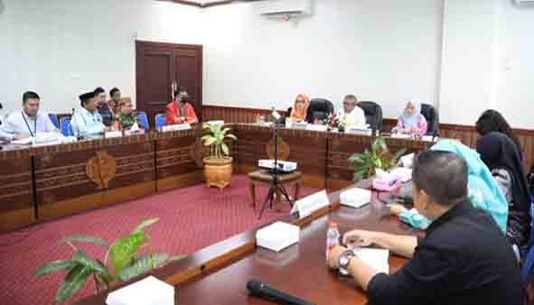 Plt Sekda Kalteng Pimpin Rapat Persiapan Kegiatan National Halal Fair Tahun 2025