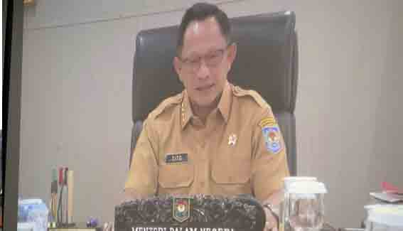 Plt Sekda Kalteng Simak Arahan Mendagri pada Rakor Persiapan Pelantikan Kepala Daerah dan Wakil Kepala Daerah