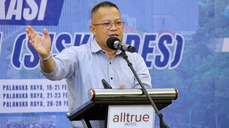 Kadis PMD Kalteng H Aryawan Resmi Buka Pelatihan Aplikasi SISKEUDES Versi 2.0.7 Tahun 2025