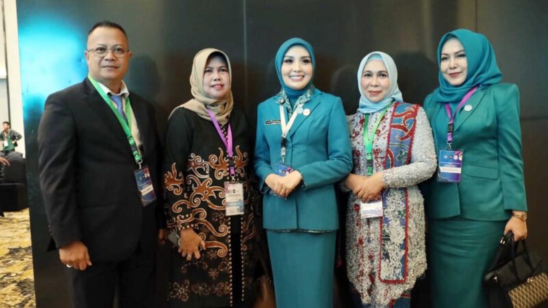 Kadis PMD Hadiri Pelantikan Ketua TP-PKK/TP Posyandu Provinsi Kalteng