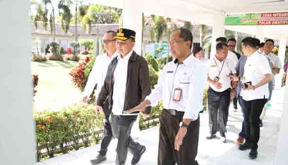 Gubernur Agustiar Sabran Tinjau RSUD Doris Sylvanus Palangka Raya