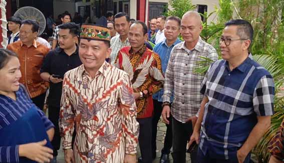 Gubernur Agustiar Sabran Hadiri Open House Hari Raya Nyepi di Kediaman Ketua DPRD Kalteng