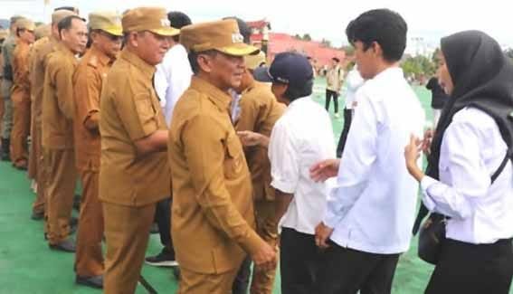 Hari Pertama Masuk Kerja, Pemkab Mura Gelar Apel Gabungan