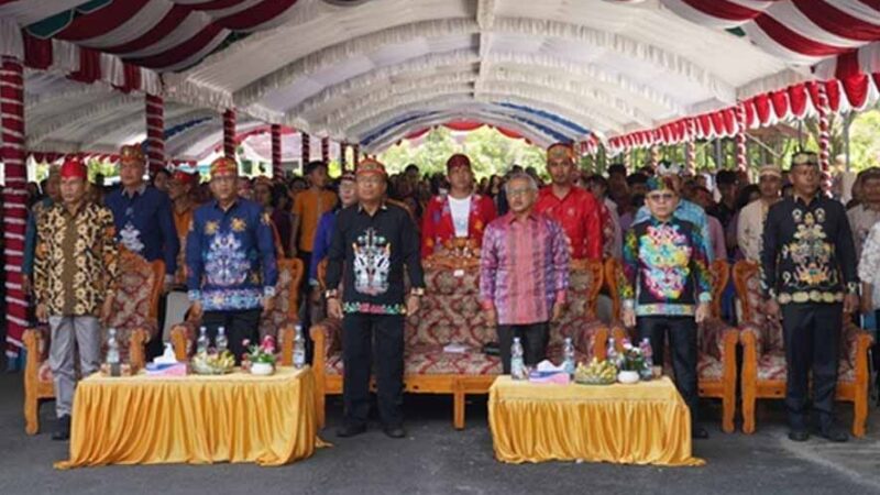 Wakili Gubernur Kalteng, Plt. Sekda Hadiri Peringatan HUT Integrasi ke – 45 Tahun Kaharingan-Hindu