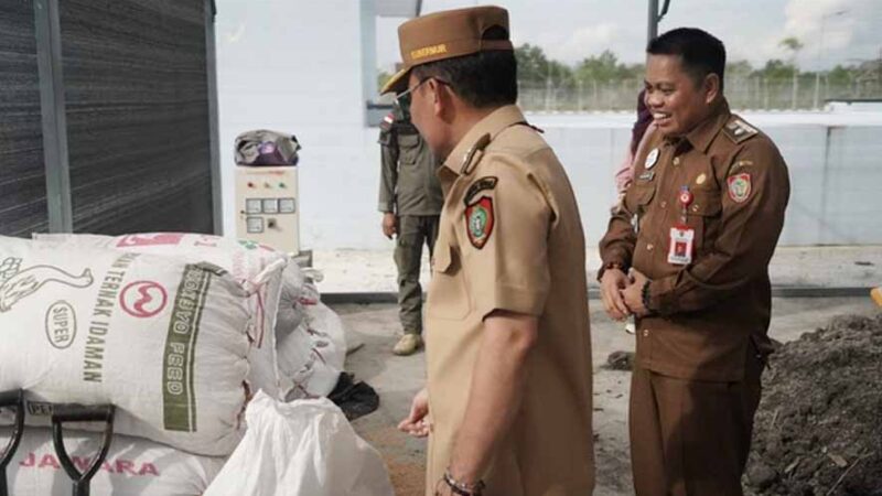 Gubernur Agustiar Sabran Lakukan Kunjungan ke Persemaian Permanen Modern