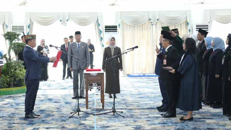 Gubernur Lantik Pimpinan Tinggi Pratama Lingkup Pemprov Kalteng