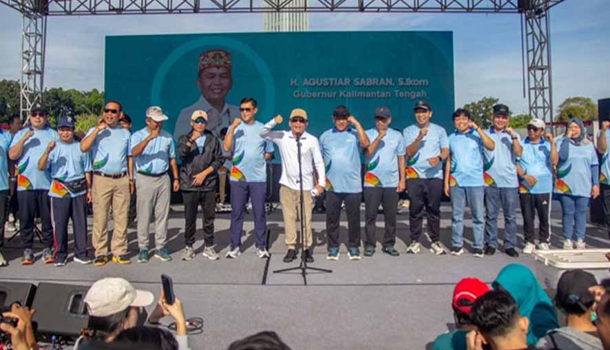 Gubernur Ikuti FunWalk dan Grand Launching Fitur QRIS pada Aplikasi Betang Mobile Bank Kalteng