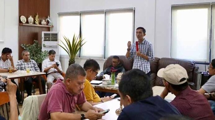 Plt Kepala Diskominfosantik Gelar Pertemuan dengan Mitra Media Pemprov Kalteng