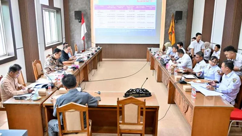 Raker Komisi IV DPRD Kalteng Bahas Rancangan KUPA dan Rancangan Perubahan PPAS APBD Tahun Anggaran 2025