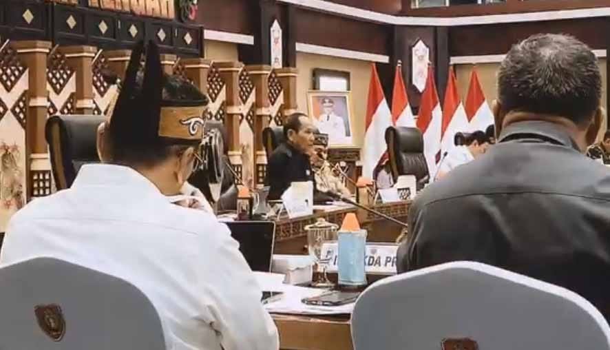 Hadiri Rakor Kesiapan PSU Kab Barut, Ketua DPRD Kalteng Sampaikan Peran Semua Pihak Jaga Integritas dan Stabilitas