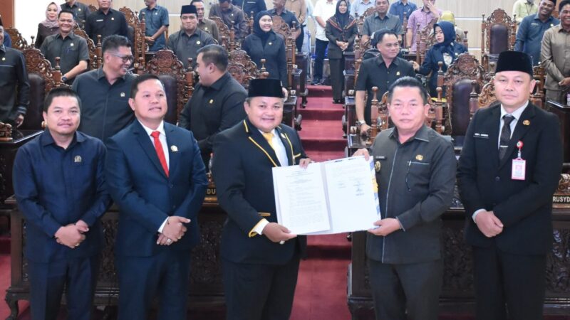 Raperda Pemekaran dan Pembentukan Dua Kecamatan Disetujui Fraksi-Fraksi Pendukung Dewan