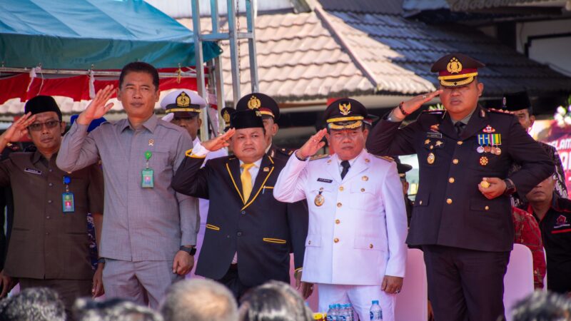 Bupati Ikuti Upacara Hari Bhayangkara ke-79 yang Dipimpin Kapolres Kapuas