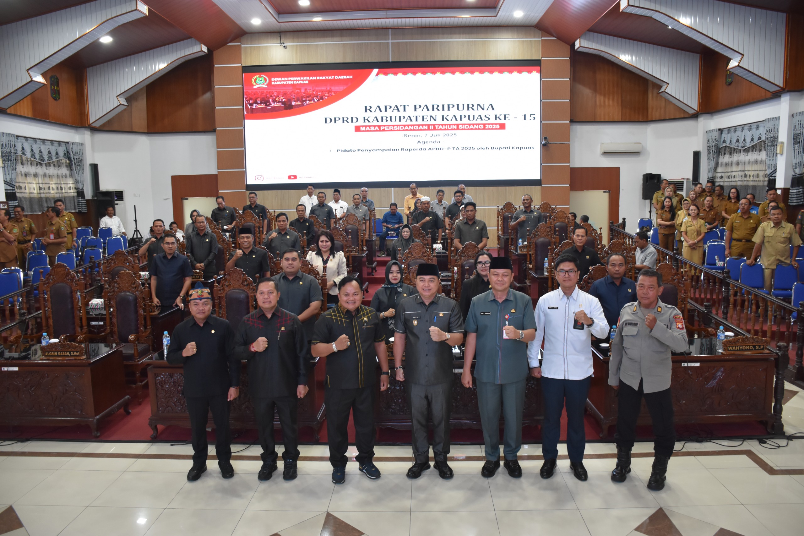 Rapur DPRD, Eksekutif Sampaikan Rancangan Perubahan APBD Tahun Anggaran 2025