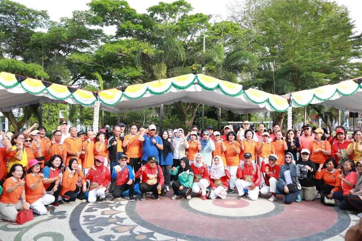 Dorong Gaya Hidup Sehat ASN Pemprov Kalteng Melalui Senam Pagi