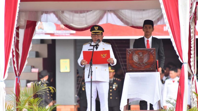 Bupati Kapuas Inspektur Upacara Peringatan HUT ke-80 Kemerdekaan RI