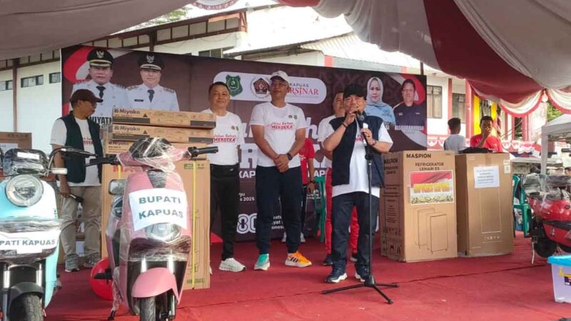 Semarakkan Peringatan HUT RI ke-80, PWI dan Pemkab Kapuas Gelar jalan Sehat