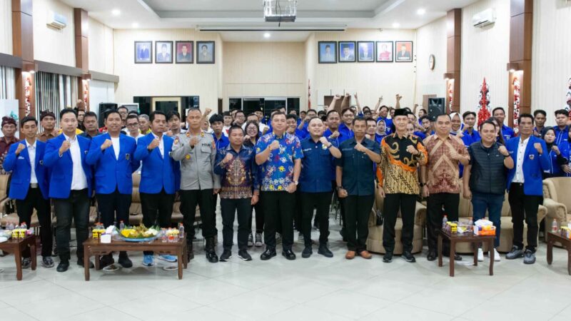 Pelantikan Pengurus KNPI 2025–2028, Ini Harapan Waket II DPRD Kapuas