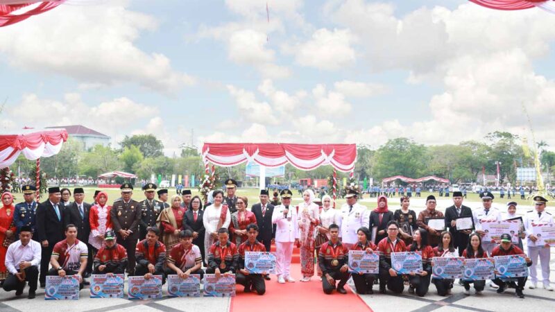 Peringatan HUT Ke-80 RI, Gubernur Kalteng Serahkan Beberapa Penghargaan dan Remisi