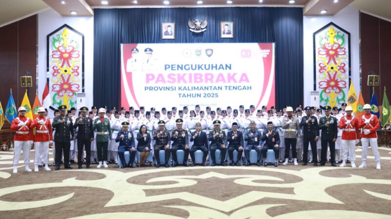 Gubernur Kalteng Kukuhkan Anggota Paskibraka