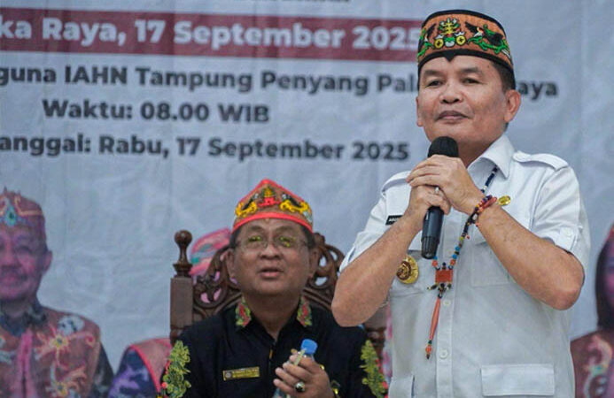 Narsum Kuliah Umum di IAHN-TP Palangka Raya, Gubernur Kalteng Dorong Satu Sarjana Satu Keluarga Dayak