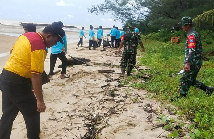 Bersih Pantai, Pemprov Kalteng Rehabilitasi Perairan Pesisir dan Pulau-Pulau Kecil di Sukamara