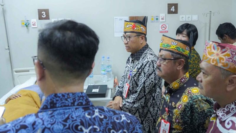 Peringati Hari Pelanggan Nasional, Plt. Sekda Kalteng Kunjungi RS Siloam