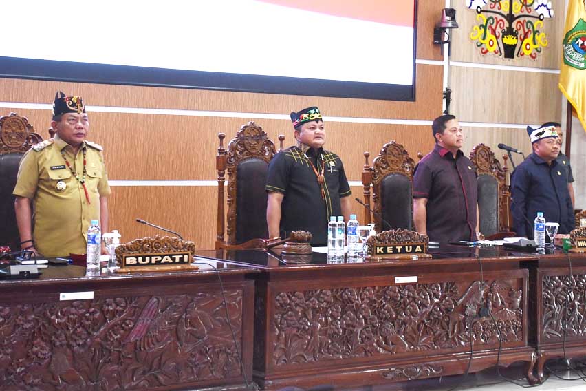 Bupati Kapuas Hadiri Rapat Paripurna ke-19 Tahun Sidang 2025