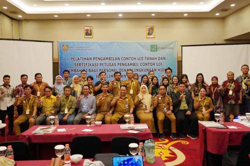 DLH Kalteng Gelar Pelatihan Pengambilan Contoh Uji Tanah dan Sertifikasi Petugas Uji Limbah B3