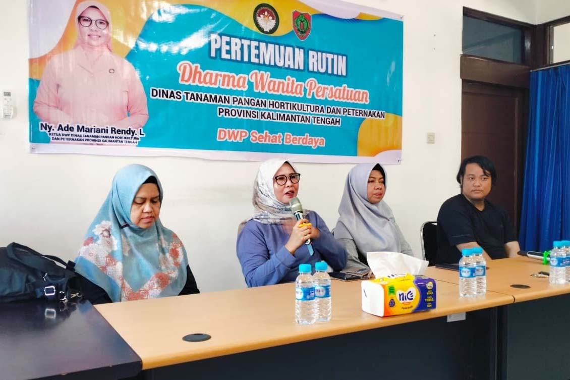 Angkat Tema Kesehatan dengan Yoga, Dharma Wanita Persatuan Dinas TPHP Kalteng Gelar Pertemuan Rutin