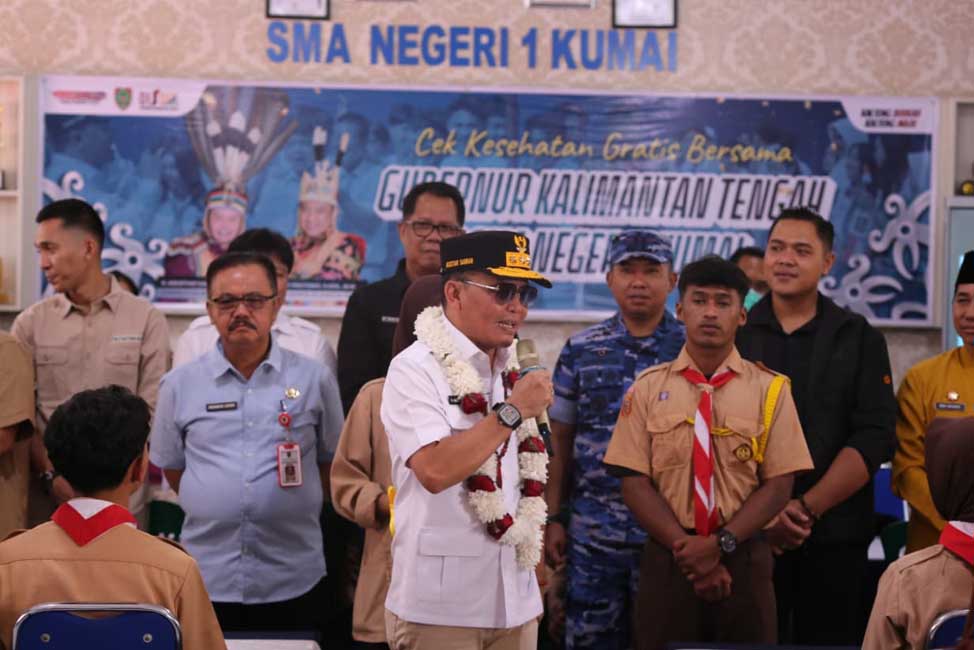 Gubernur Agustiar Sabran Tinjau Digitalisasi Pembelajaran di SMAN 1 Kumai