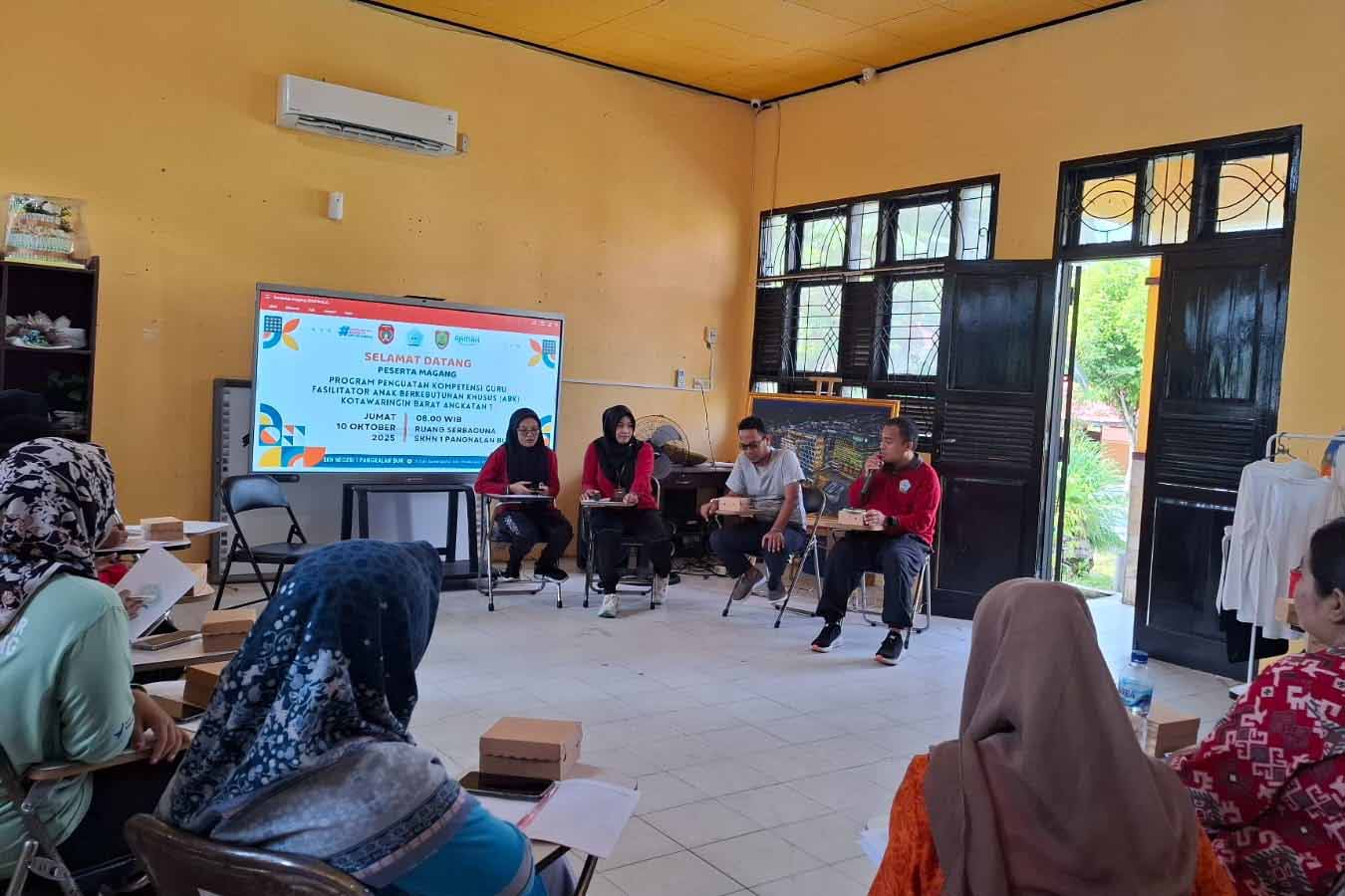 Program Magang Guru SD se-Kobar di SKHN 1 Pangkalan Bun Dukung Penguatan Sekolah Inklusi di Kalteng