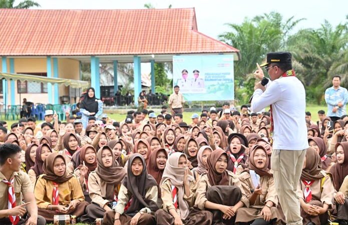 Kunjungi SMKN 1 Hanau, Gubernur Memastikan Setiap Anak di Kalteng Nikmati Kualitas Pendidikan yang Sama