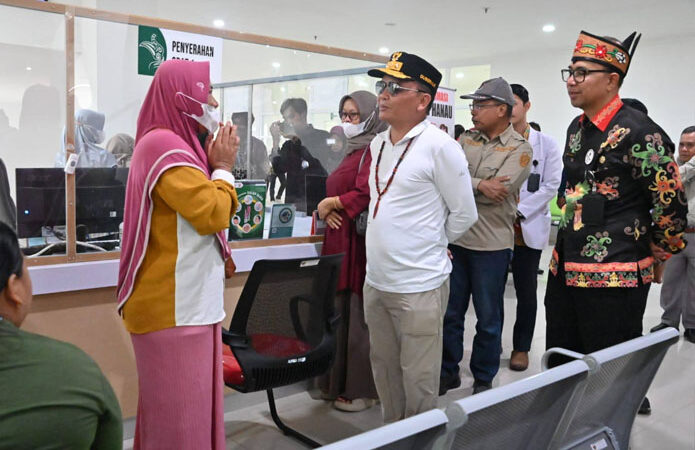 Gubernur Kalteng Tinjau RS Hanau Guna Memastikan Layanan Kesehatan Berjalan Baik