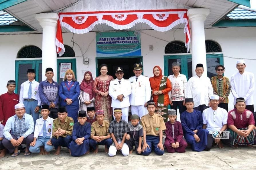 Peringati HUT Ke-80 RI, Pemkab Mura Anjangsana ke Panti Asuhan