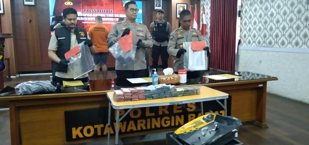Polres Kobar Berhasil Amankan Dua Pelaku Curat, Kerugian Capai Rp 439 Juta