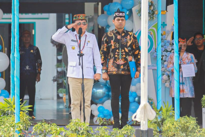 Pimpin Upacara HKN ke-61, Gubernur Ajak Masyarakat Bangun Kesehatan Mulai dari Diri Sendiri