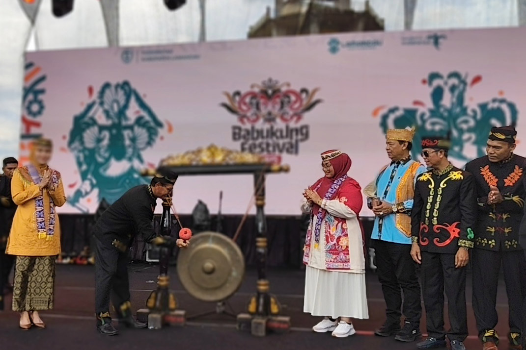 Festival Babukung Destinasi Wisata Eksotis di Borneo
