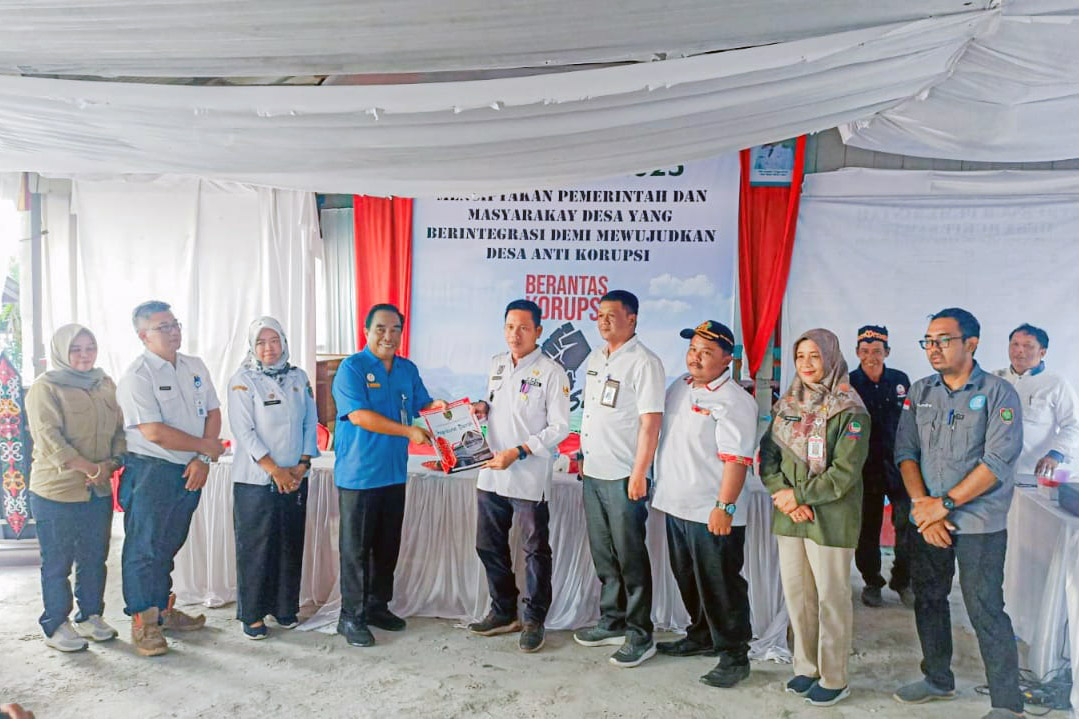 Plt Sekda Kalteng Apresiasi Desa Bukit Sawit Berjuang Penuhi Berbagai Komponen dan Indikator Desa Anti Korupsi