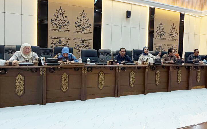 RDP DPRD Barut Bahas Kondisi dan Perijinan Jalan Kabupaten di KM 30