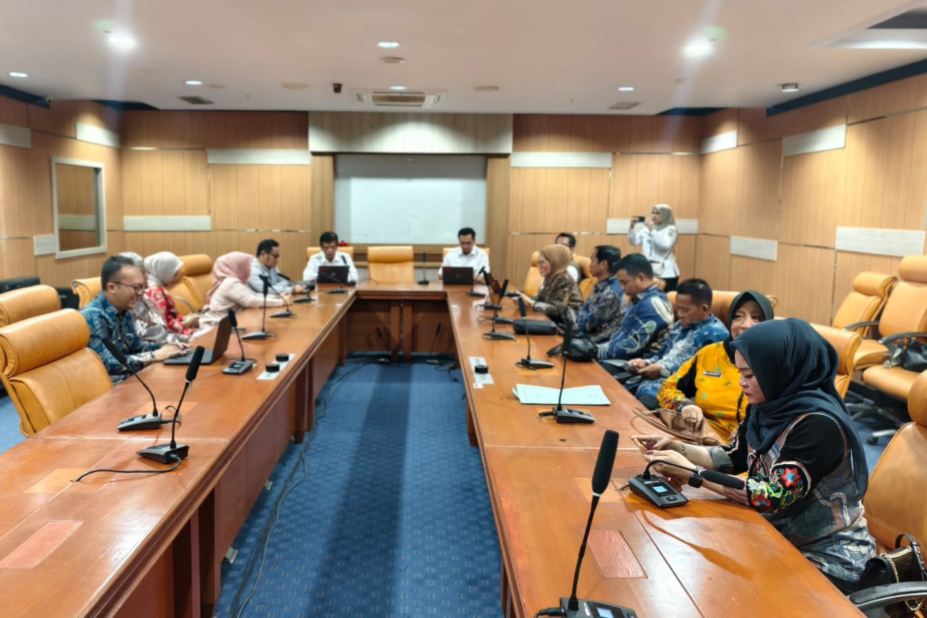 Anggota Dewan Soroti Penyesuaian Gaji P3K Paruh Waktu di DLH Barito Utara