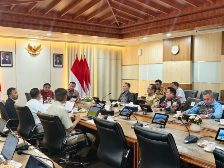 Gubernur Kalteng Gelar Pertemuan Strategis dengan Menteri Kehutanan RI Terkait Penanganan Karhutla dan Ketahanan Pangan