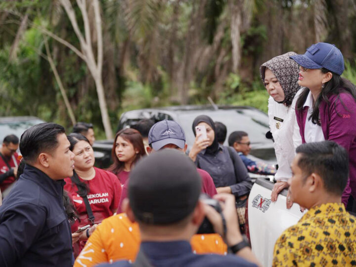 Wamendiktisaintek Tinjau Lokasi Calon Pembangunan Sekolah Unggul Garuda di Kabupaten Kotawaringin Barat