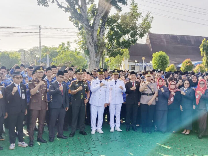 Bupati Barito Utara Inspektur Upacara Peringatan Hari Otda ke-30