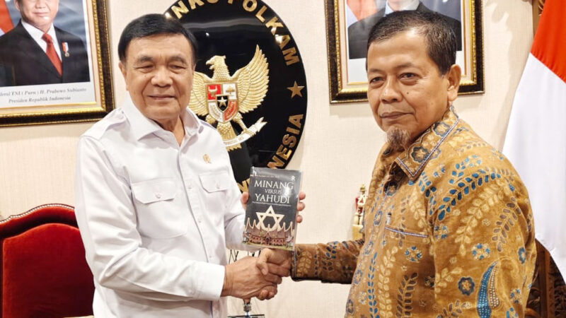 Bahas Berbagai Isu Strategis, Ketua IPJI Sumbar Silaturahmi dengan Menko Polkam