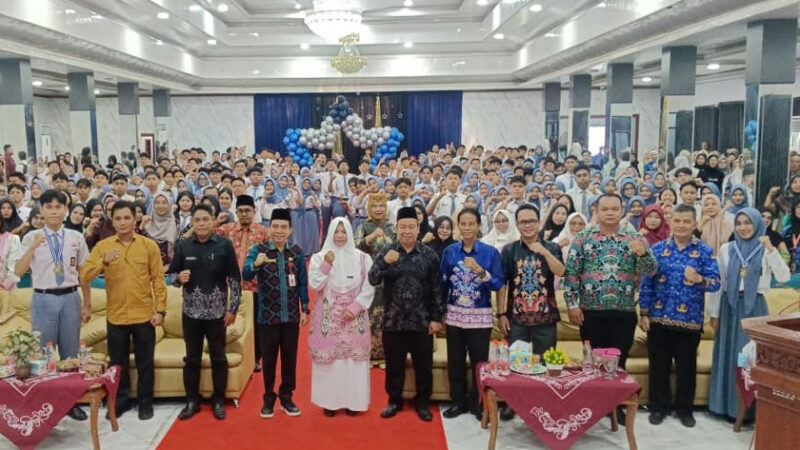 Pamer Hasil Karya Siswa Melalui Apresiasi Projek Gen 66 Tahun Ajaran 2025-2026 SMAN 1 Muara Teweh